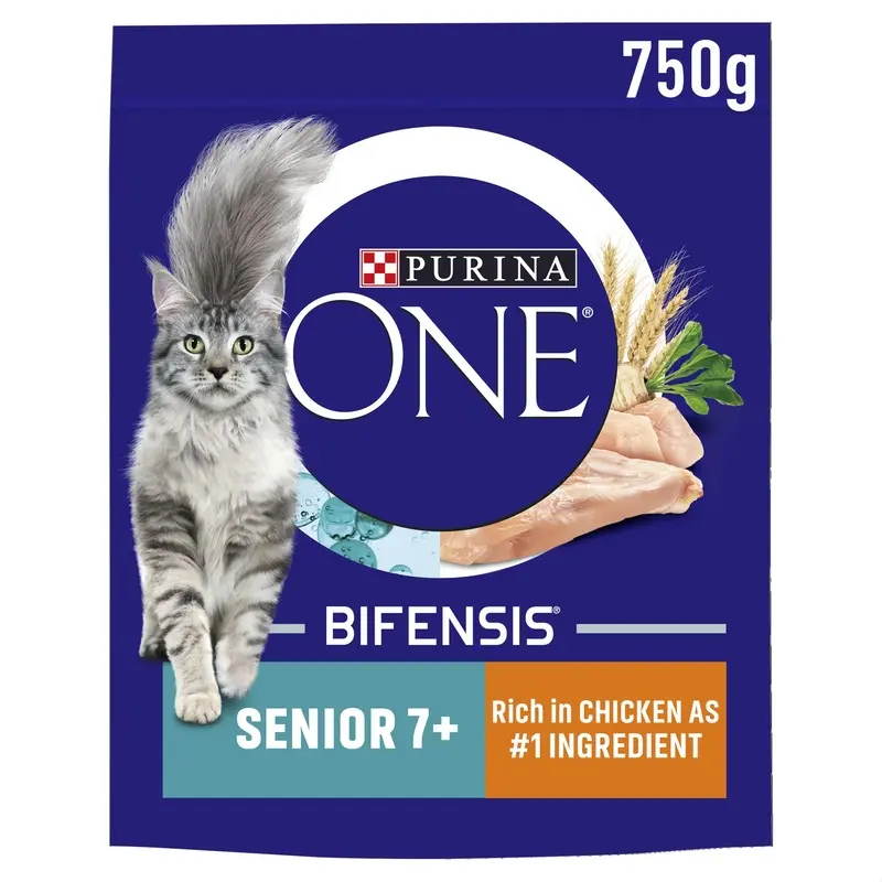 PURINA ONE Senior 7+ Chicken Dry Cat Food 750g (Pack of 4)