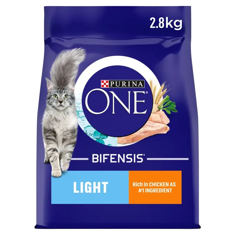 Purina Light One Dry Cat Food Rich In Chicken, Pack Of 4 2.8Kg