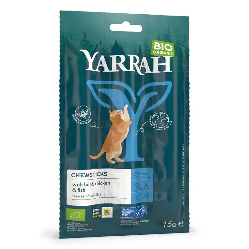 Yarrah Organic Chewsticks With Organic Beef, Organic Chicken & Fish - 15G