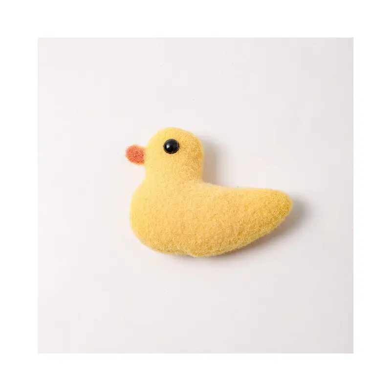 (Duck) Plush Cat Toys Bring Catnip Design Ladybug And Carrot Appearance Pet Play For