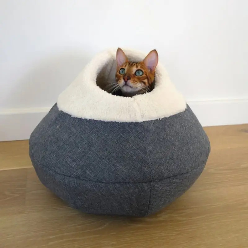 Rosewood 40 Winks Round Cosy Plush Cat Cave, Grey