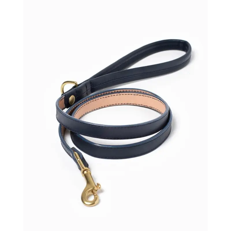 Midnight Leather Dog Leash (Made in Guatemala)