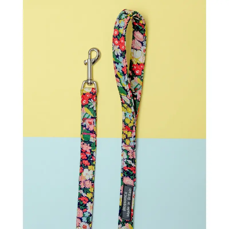 Liberty Print Thorpe Dog Leash