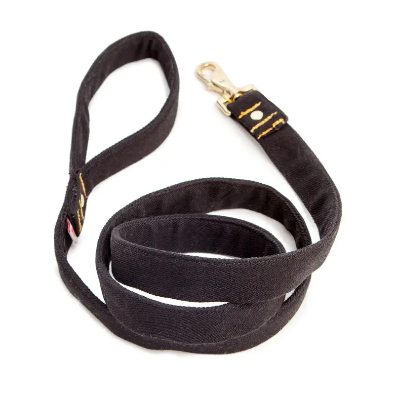 SHED | Mom Jeans Leash in Black Wash