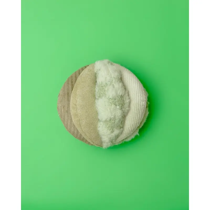 Toto Silent Interactive Snuffle Ball