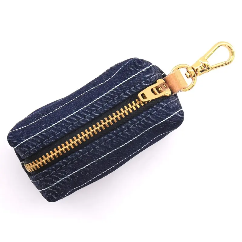 THE FOGGY DOG | Navy Pinstripe Leash Bag
