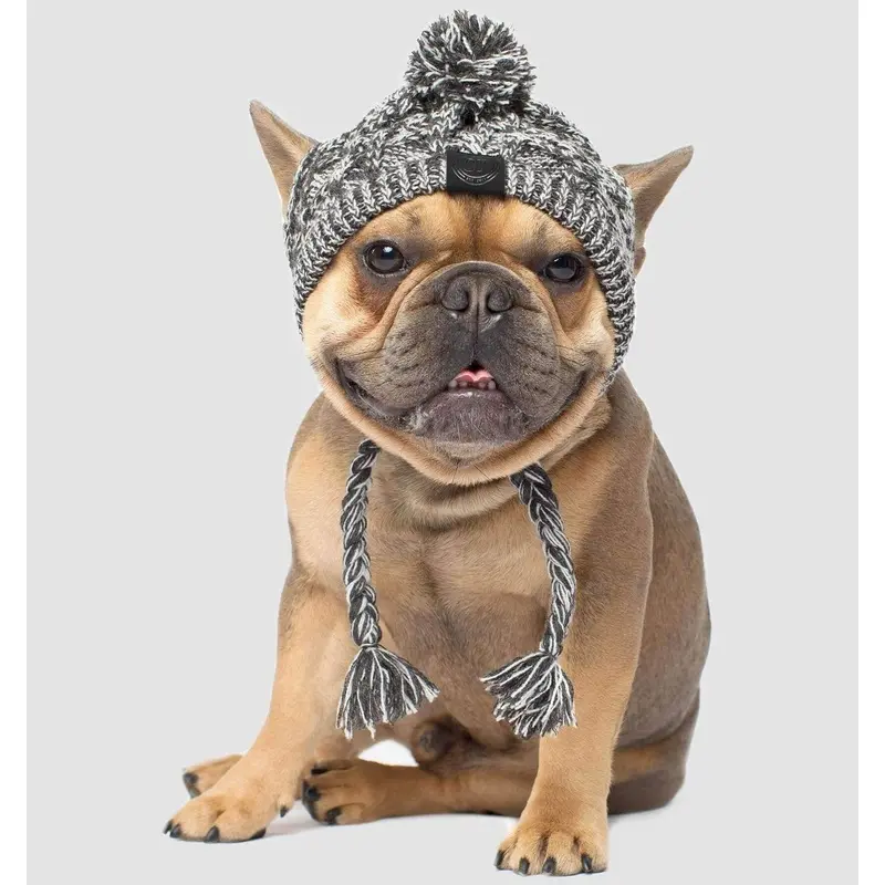 Polar Pom Pom Hat in Charcoal (FINAL SALE)