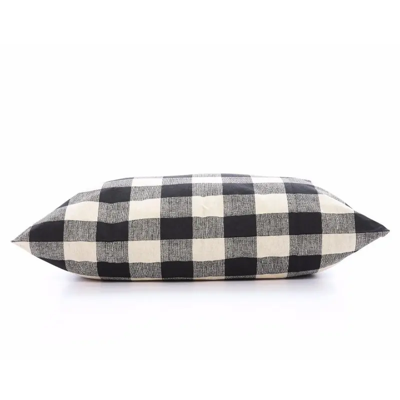 THE FOGGY DOG | Buffalo Plaid Dog Bed Cover