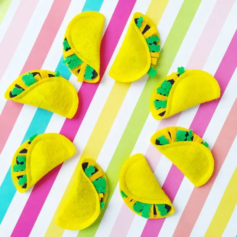 HOUSECAT CLUB | Catnip Taco Toy