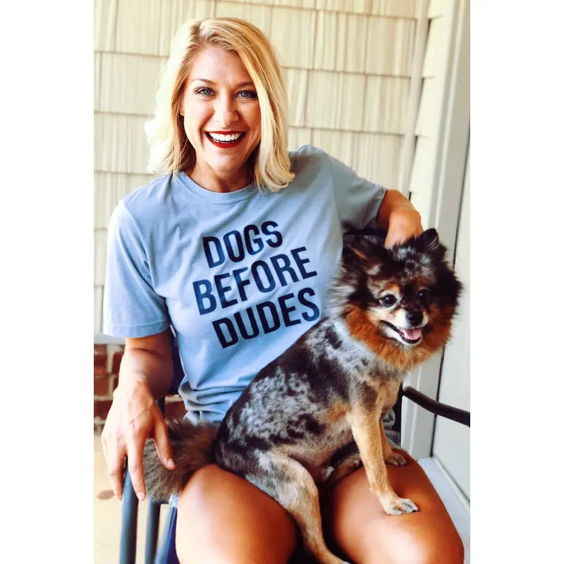 NELLIE MAE | Dogs Before Dudes Tee