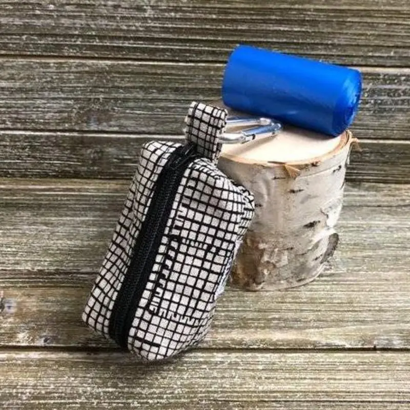 REX & BANDON | Poop Bag Holder in Mini Grid
