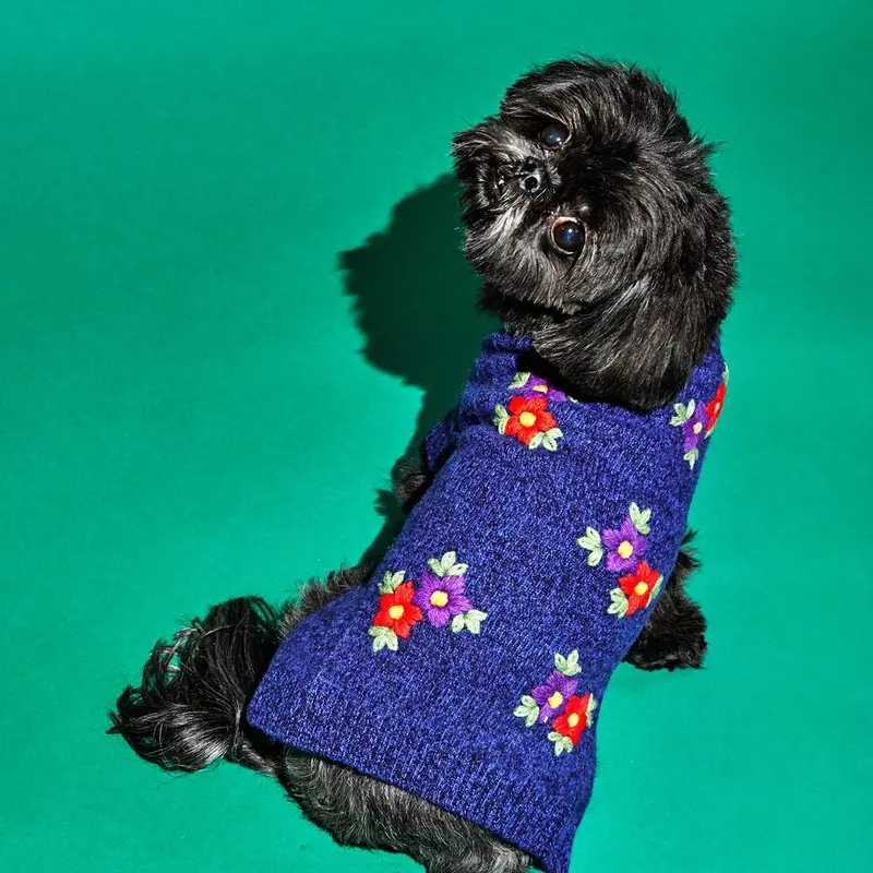 WARE OF THE DOG | Embroidered Flower Sweater in Blue Melange
