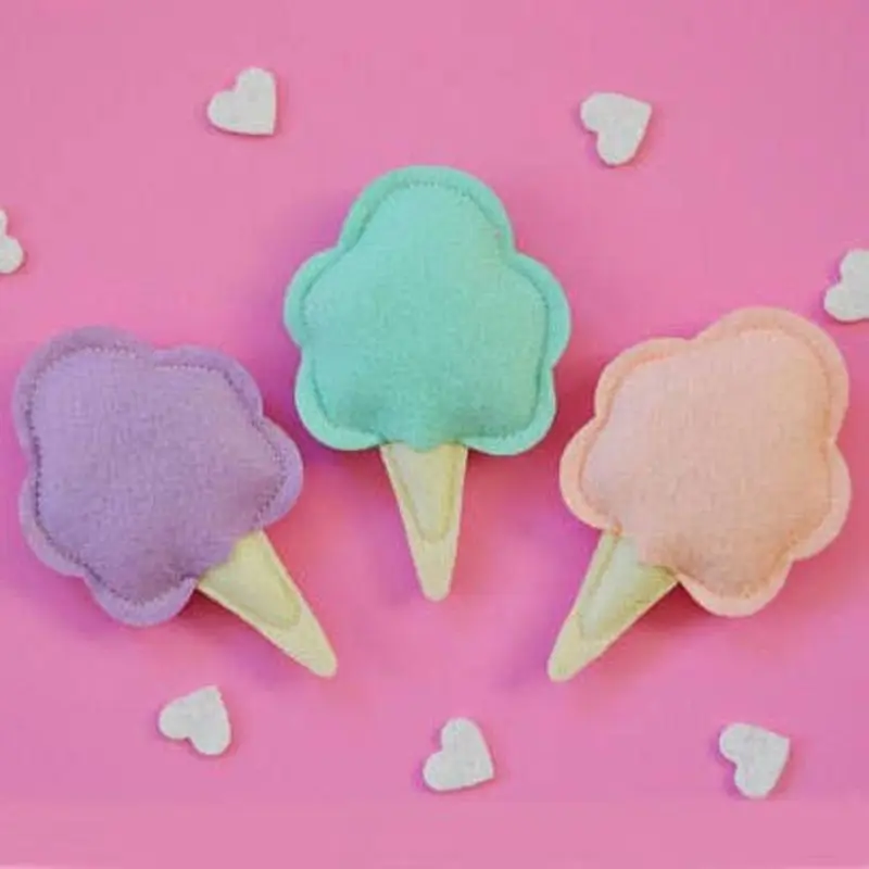 HOUSECAT CLUB | Catnip Cotton Candy Cat Toy