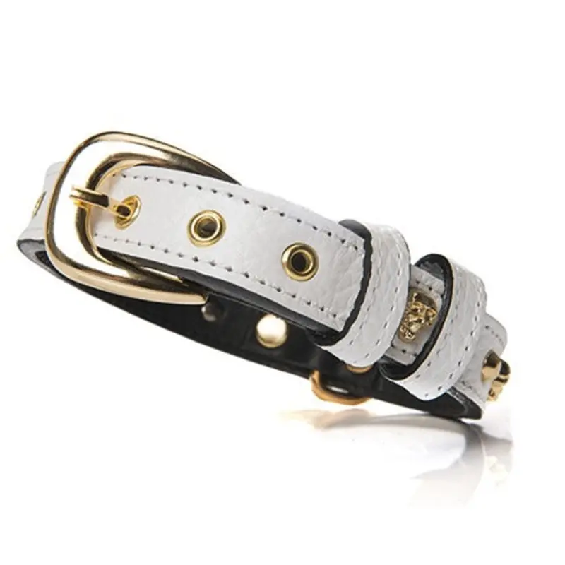 CHACO | Collar in White