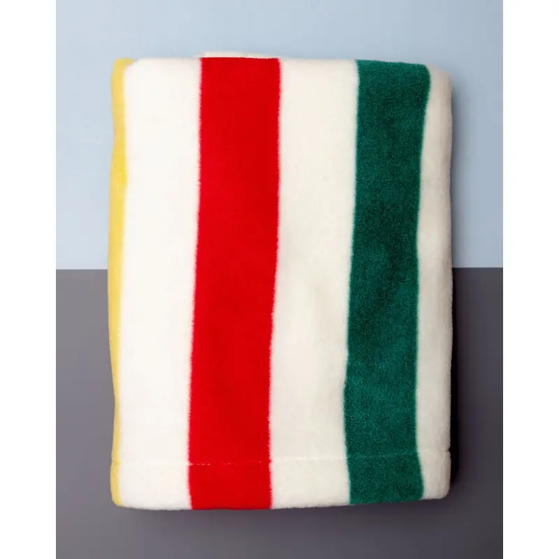 Pendleton Fleece Pet Throw in Glacier
