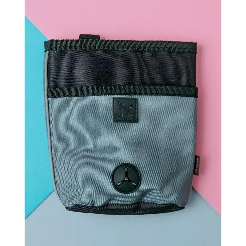 Deluxe Treat & Training Pouch in Basic Black (FINAL SALE)