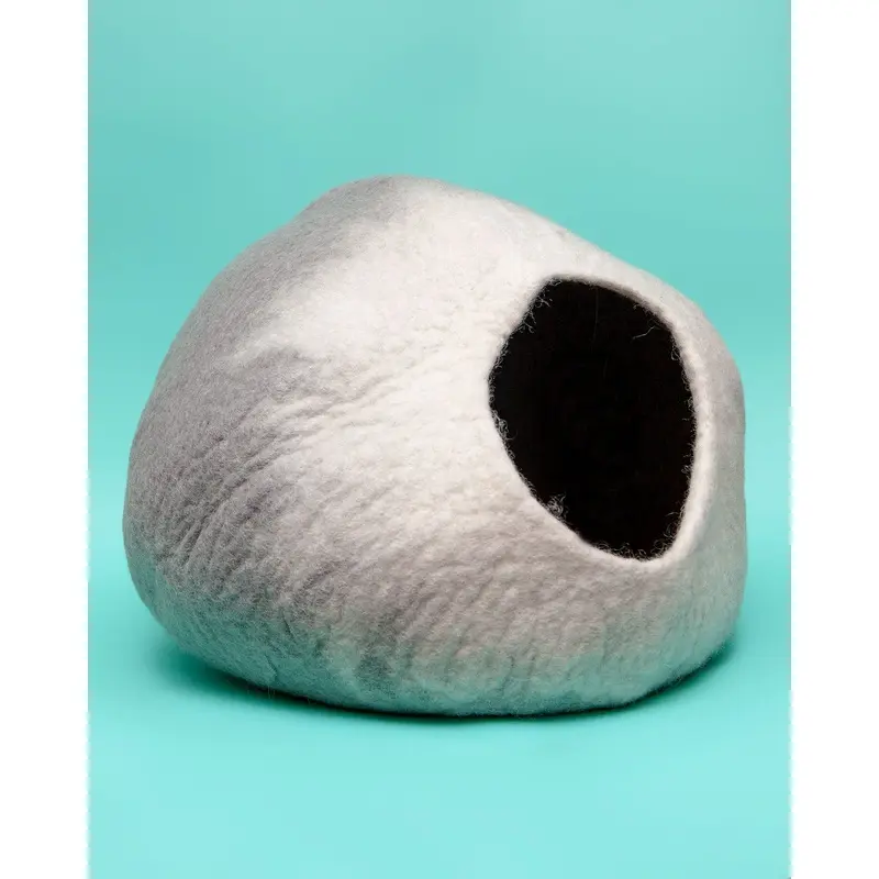 Merino Wool Cat Cave in Grey and Cream