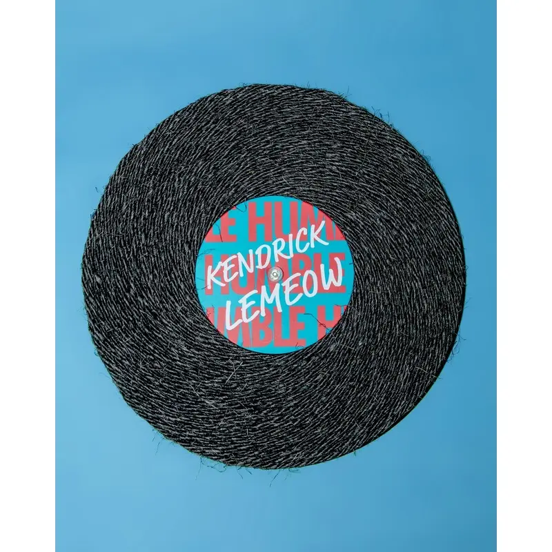 Kendrick Lemeow Record Cat Scratcher