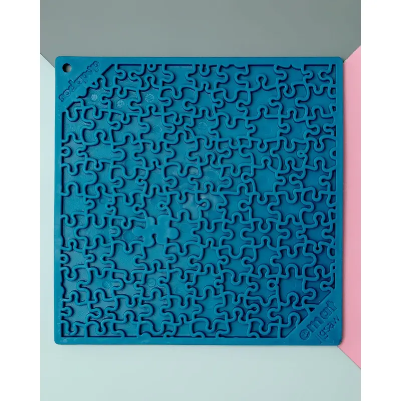 Jigsaw Design Dog Lick Mat (Made in the USA)
