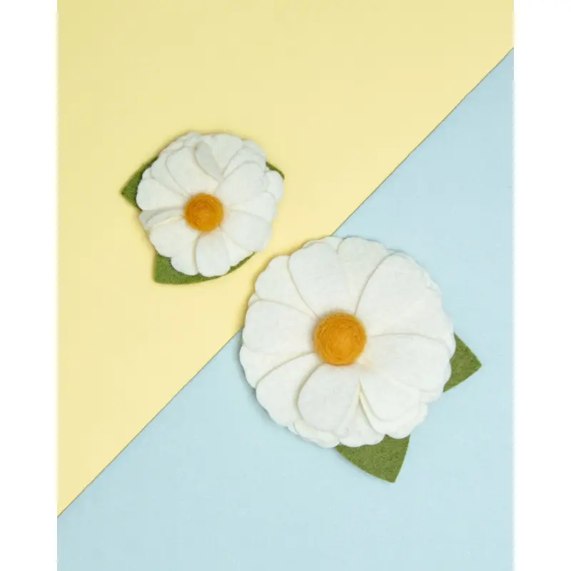 White Daisy Collar Flower (Made in the USA)
