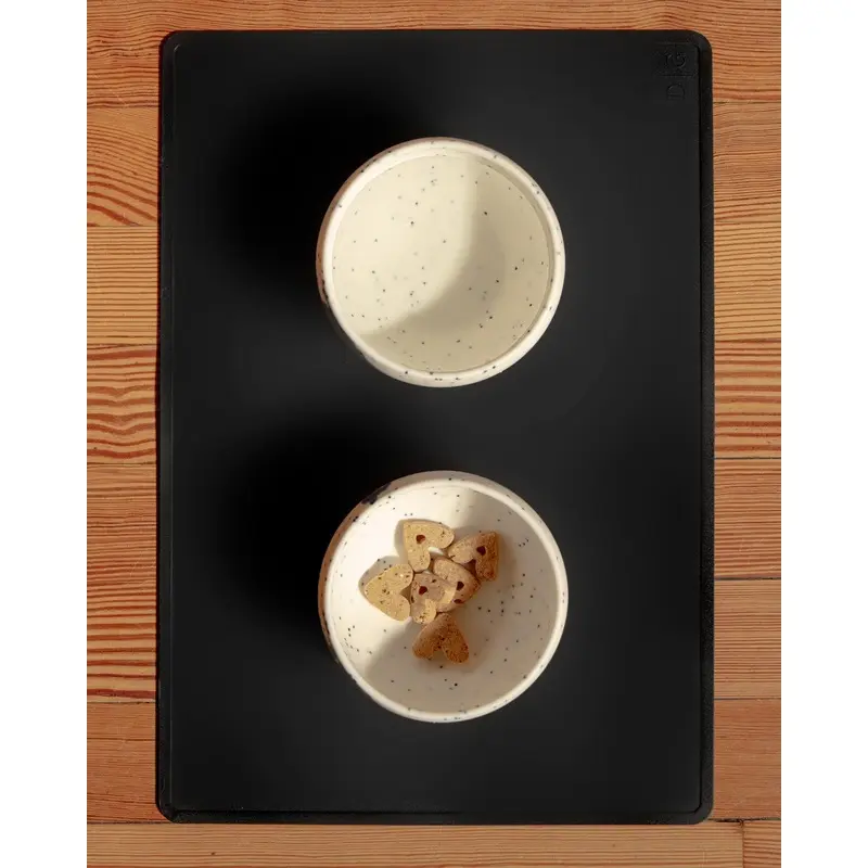 Silicone Feeding Mat in Night Black