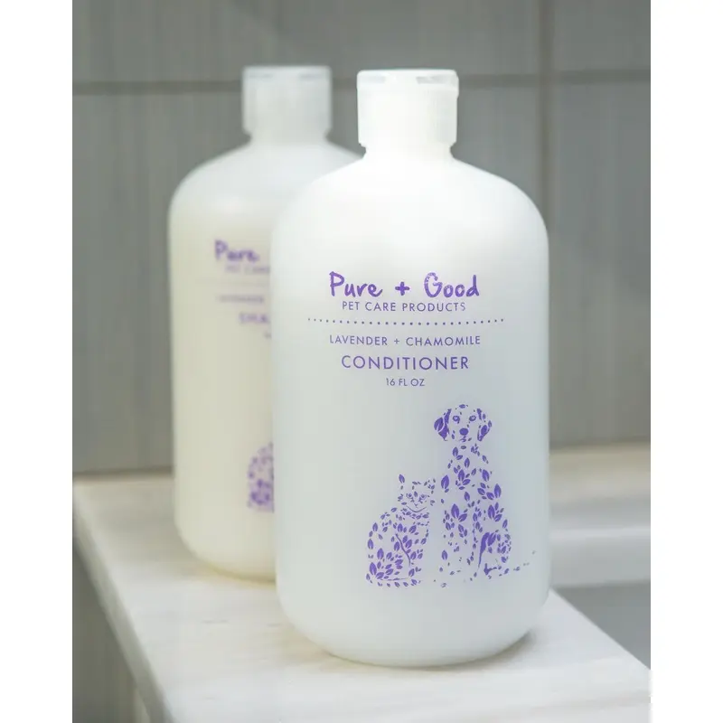 Purifying Conditioner for Dogs & Cats in Lavender + Chamomile