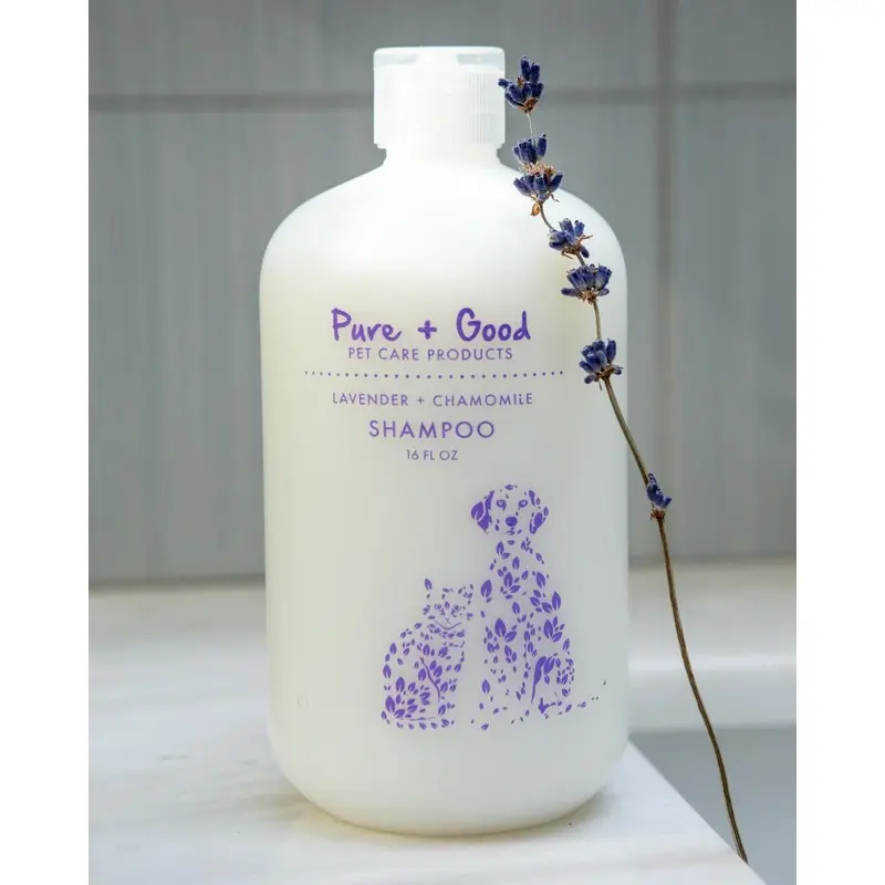 Purifying Shampoo for Dogs & Cats in Lavender & Chamomile