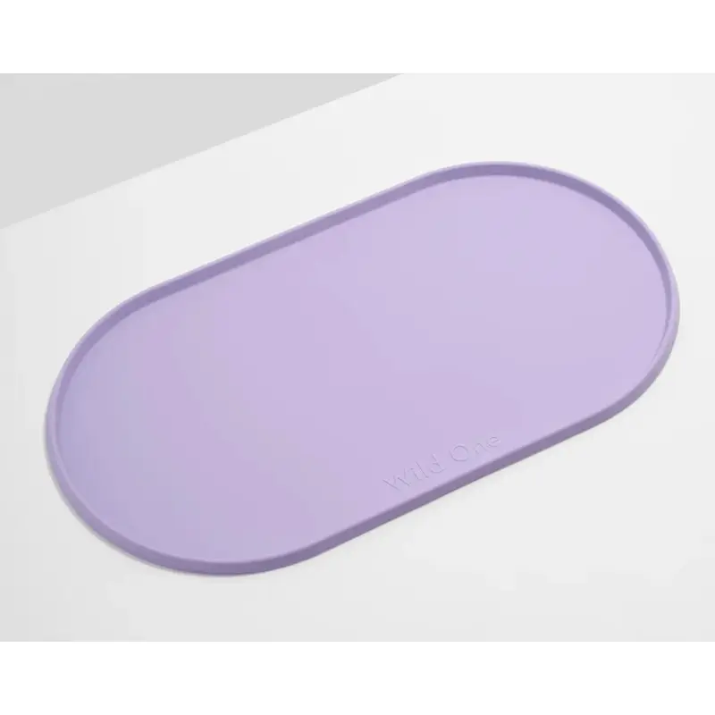 Curved Silicone Placement in Lilac