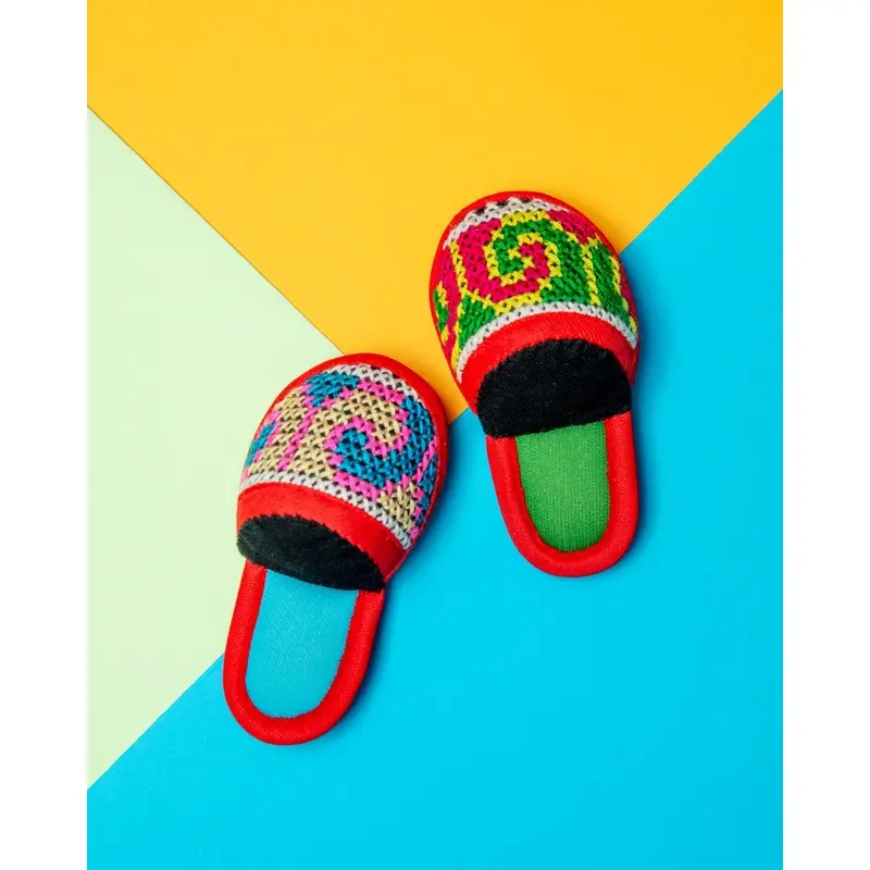Lil' Slippers Catnip Toy