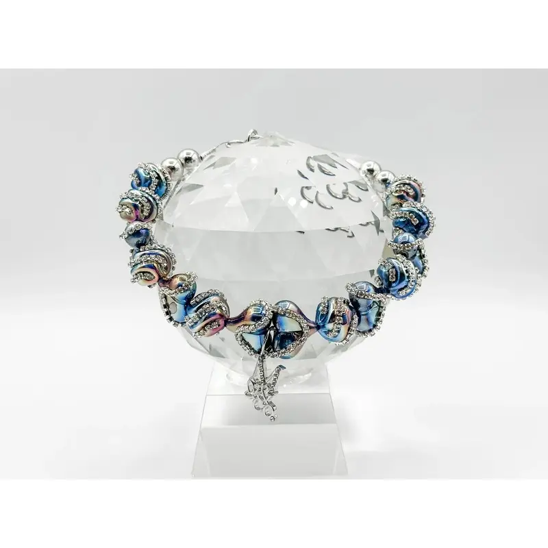 Cruise Necklace: Navy Blues