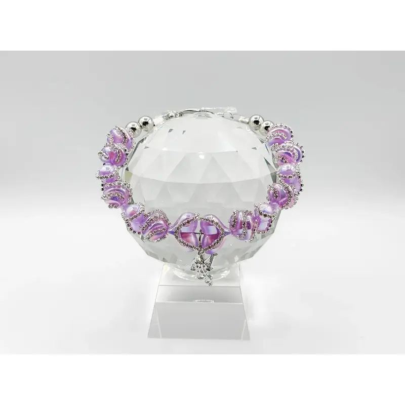 Formal Affair Necklace: Light Lavender