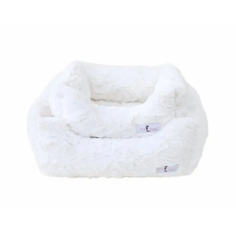Bella Bed in Vintage Cream