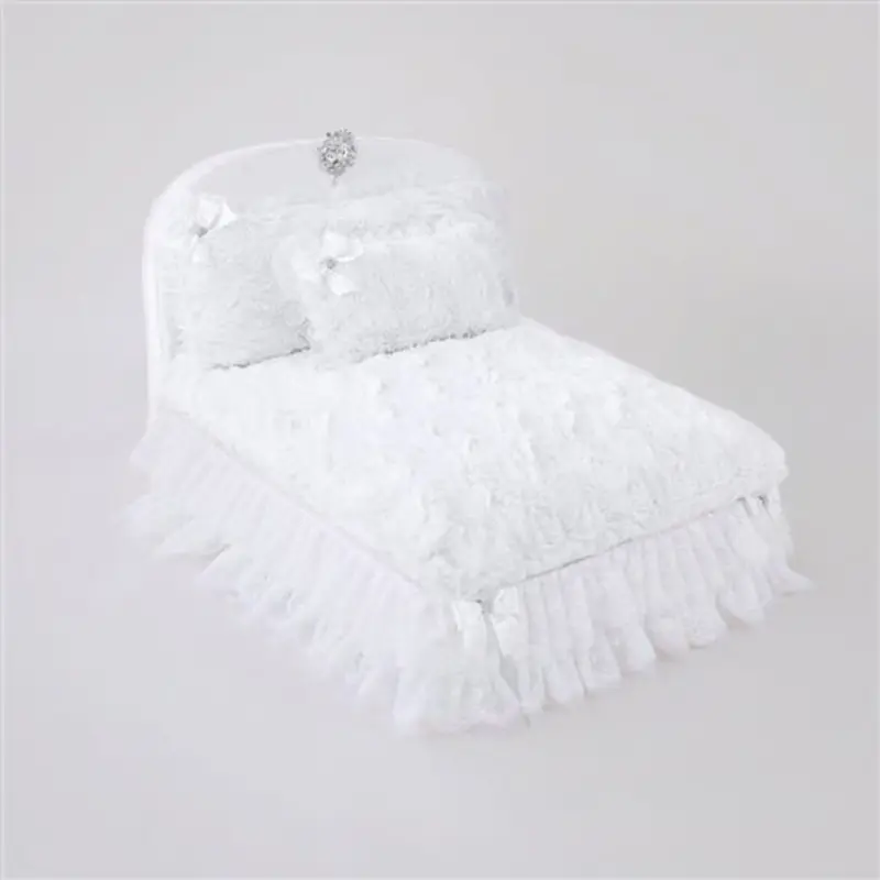 Enchanted Nights Bed in Snow White