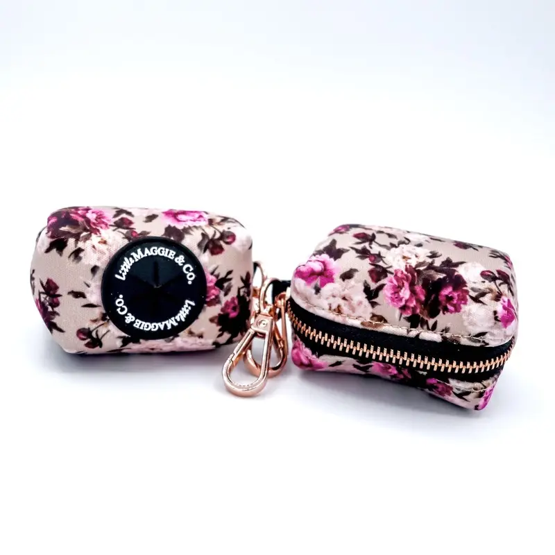 THE MAGGIE POOP BAG HOLDER