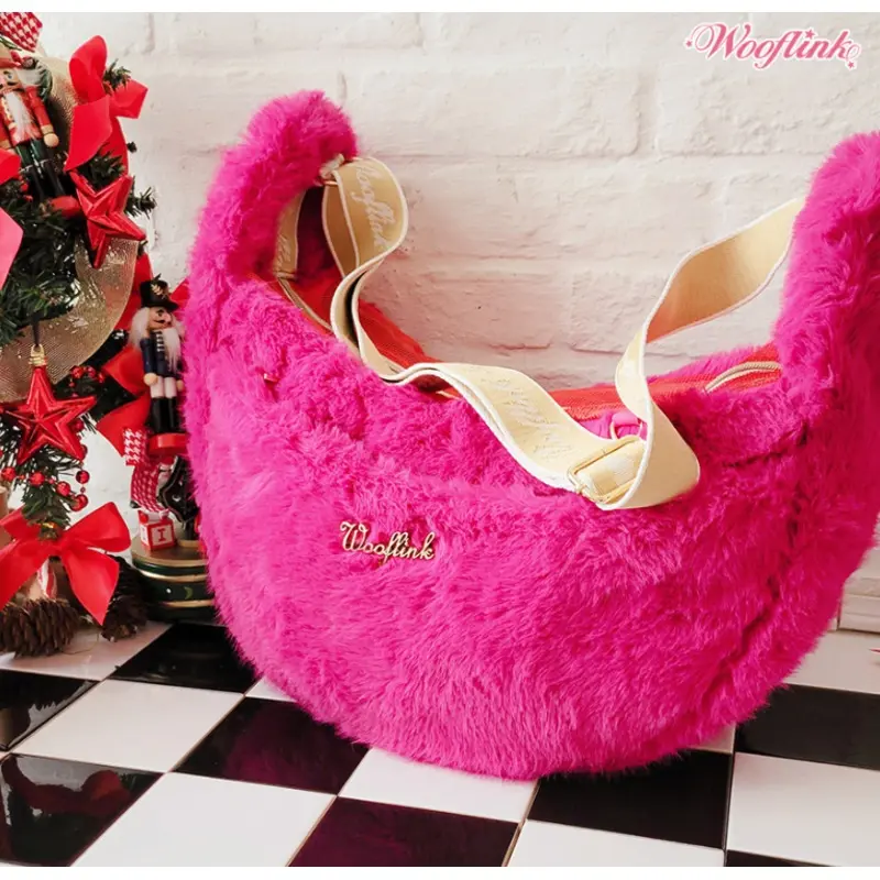 Wooflink Hug Me Bag 2 Fur in Pink