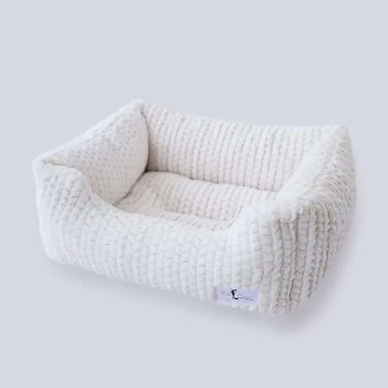 Paris Dog Bed in Ivory