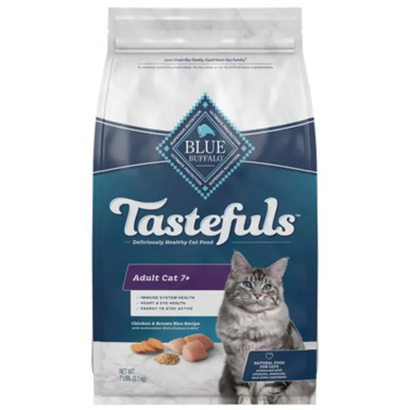 Blue Buffalo Tastefuls Chicken & Brown Rice Adult 7+ Dry Cat Food 7 lb